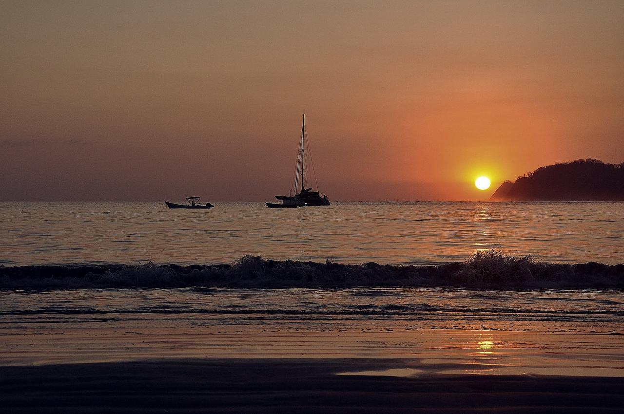 Sunset Chill Out Bed & Breakfast Sámara 外观 照片