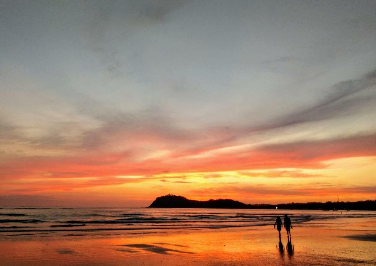 Sunset Chill Out Bed & Breakfast Sámara 外观 照片